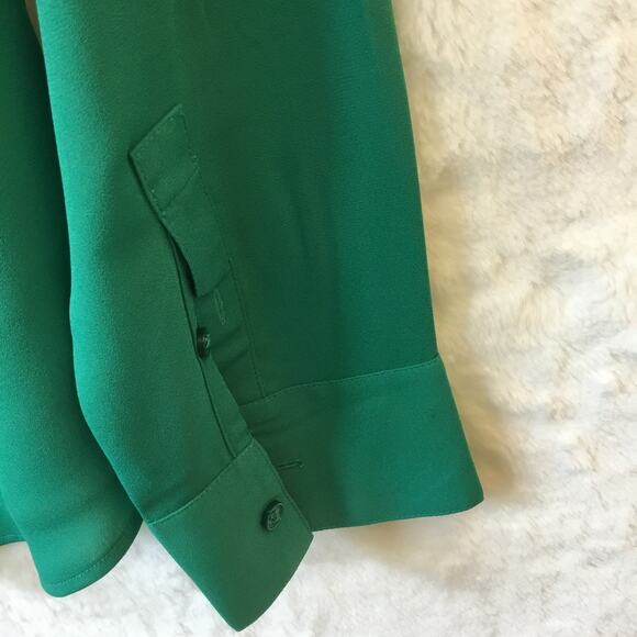 Express Green Long Sleeve Portfolio Button Shirt - Picture 10 of 11